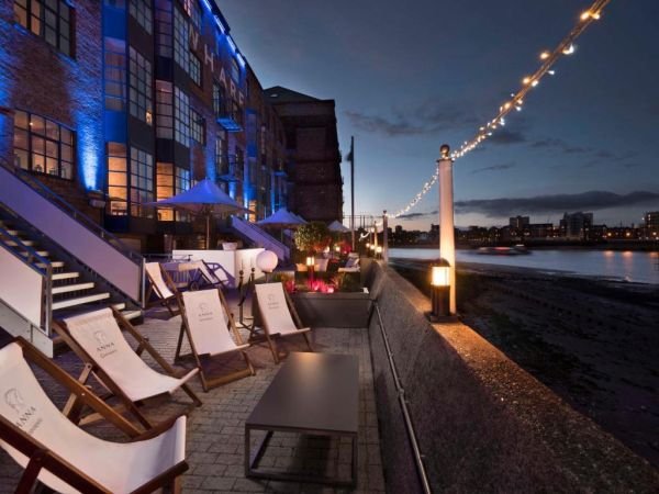 DoubleTree by Hilton London – Docklands Riverside Hotel 