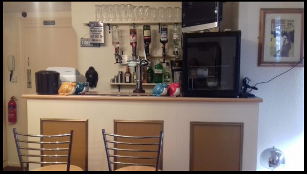 bar
