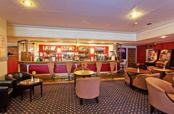  Britannia Leeds Hotel