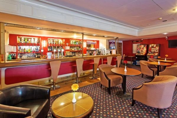  Britannia Leeds Hotel