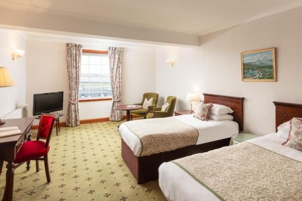 North West Castle Hotel