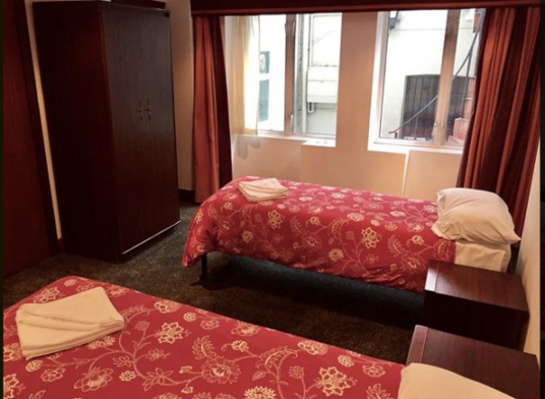 Four Stars Hotel London
