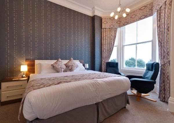 Lauriston & Lawton Court Hotel Llandudno