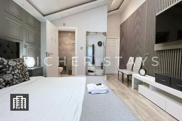 Hackney Suites - En-suite rooms & amenities London