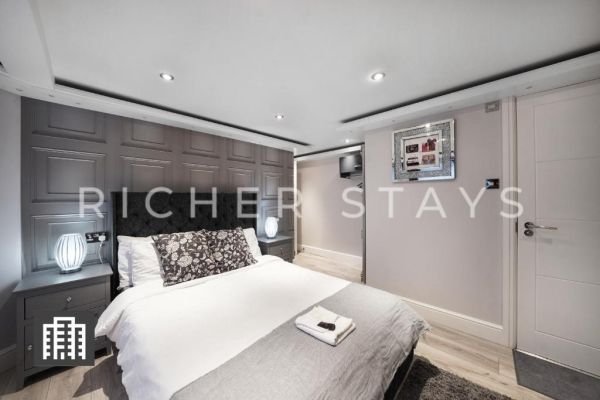 Hackney Suites - En-suite rooms & amenities London